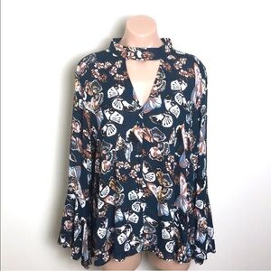 entro Butterfly Print Bell Sleeve Cut Out Top NEW